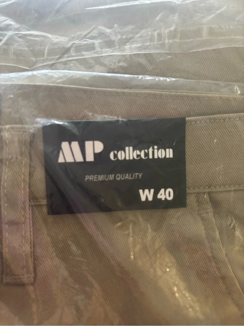 JM Collection Men's Tan Flat-Front Chino Shorts